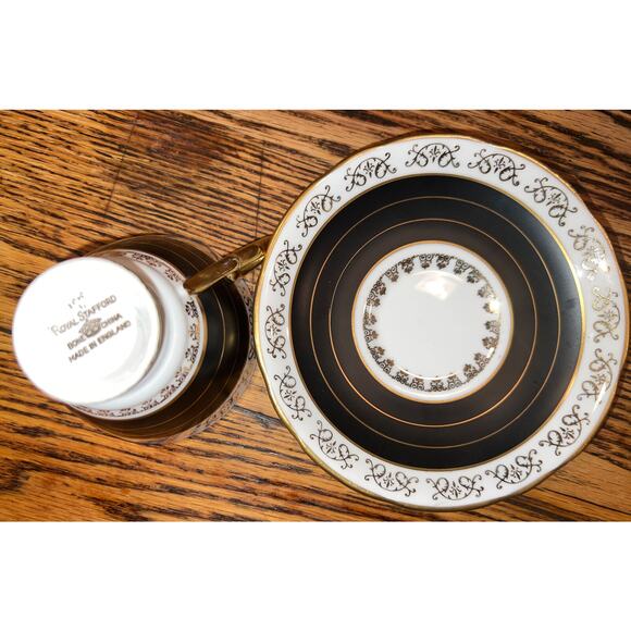 RARE Royal Stafford Bone China Footed Cup and Saucer Set Pattern 7585 BLACK EXC - Picture 5 of 9